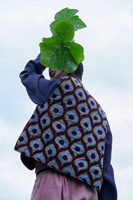 BUKIAKOMOLAFE_BestOf_LeonorvonSalisch_Quilt-Waffle-Jacket-nightblue1-3
